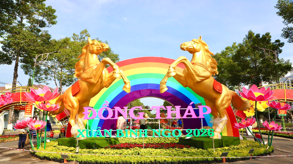 Kỷ nguyên xanh thịnh vượng - Sen hồng tỏa sắc hương