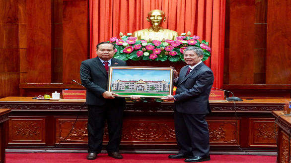 Đoàn đại biểu tỉnh Champasak thăm, chúc Tết tỉnh Đồng Tháp